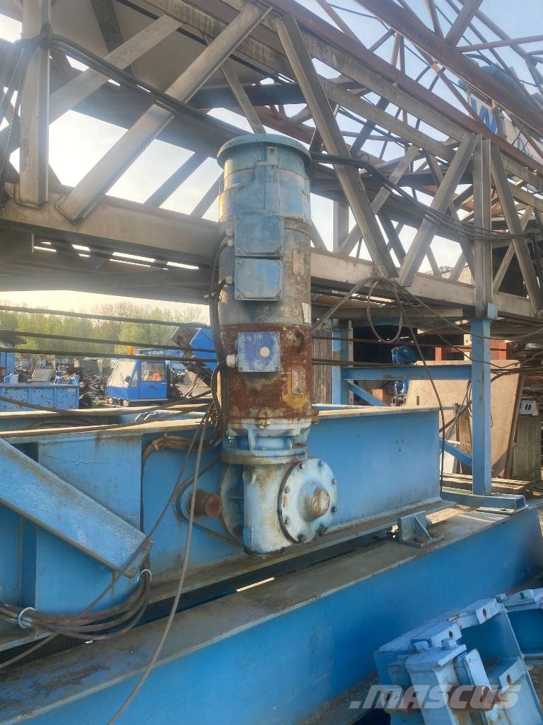 König K 21 / Kran / Turmdrehkran mit Fahrwerk 塔式起重機