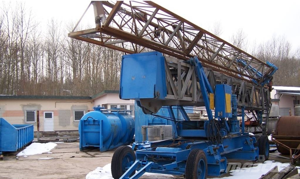 König K 21 / Kran / Turmdrehkran mit Fahrwerk 塔式起重機