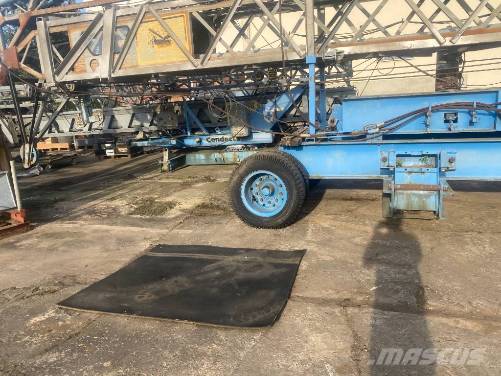 König K 21 / Kran / Turmdrehkran mit Fahrwerk 塔式起重機