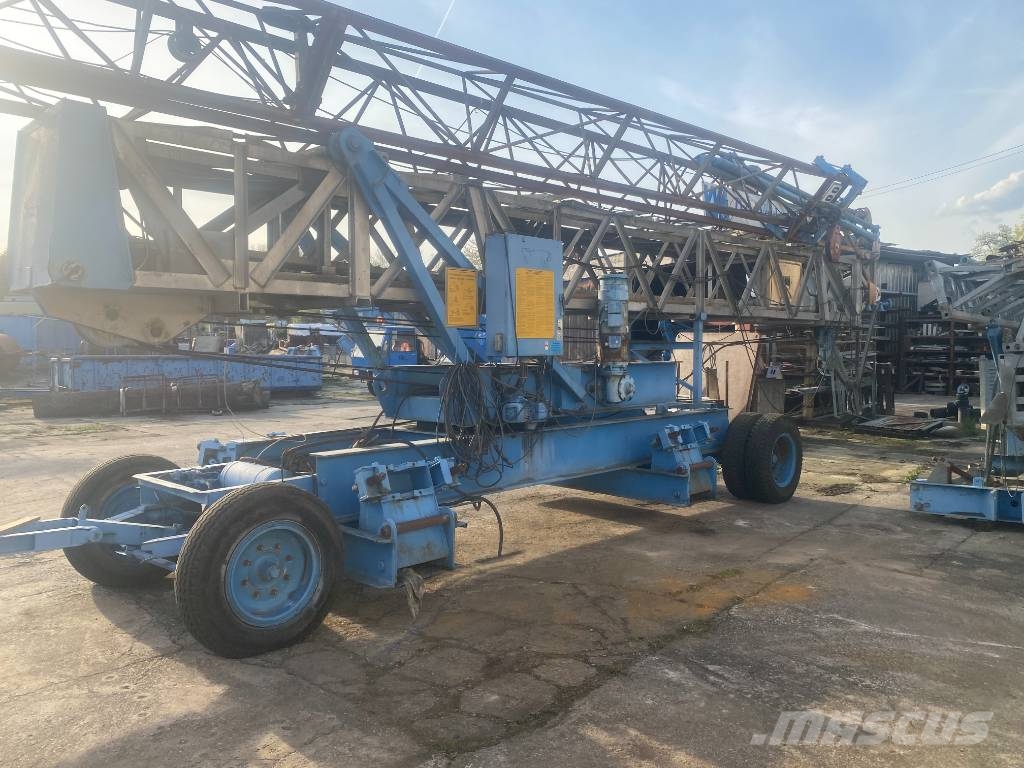 König K 21 / Kran / Turmdrehkran mit Fahrwerk 塔式起重機