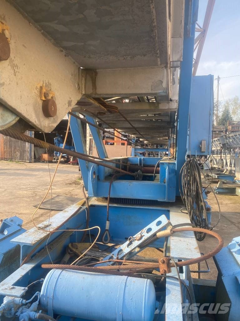 König K 21 / Kran / Turmdrehkran mit Fahrwerk 塔式起重機