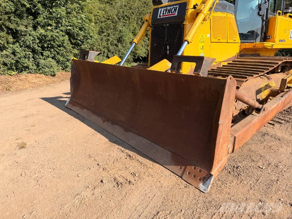 Komatsu D 65 PX-18 E0 Vikšriniai buldozeriai