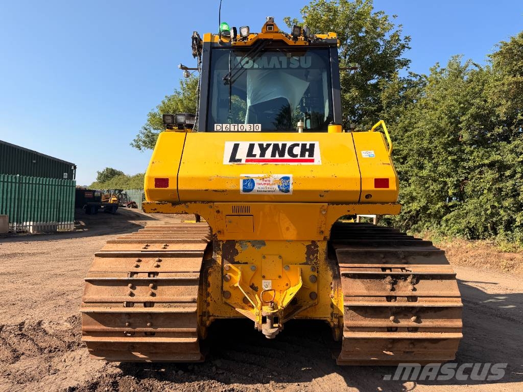 Komatsu D 65 PX-18 E0 Vikšriniai buldozeriai