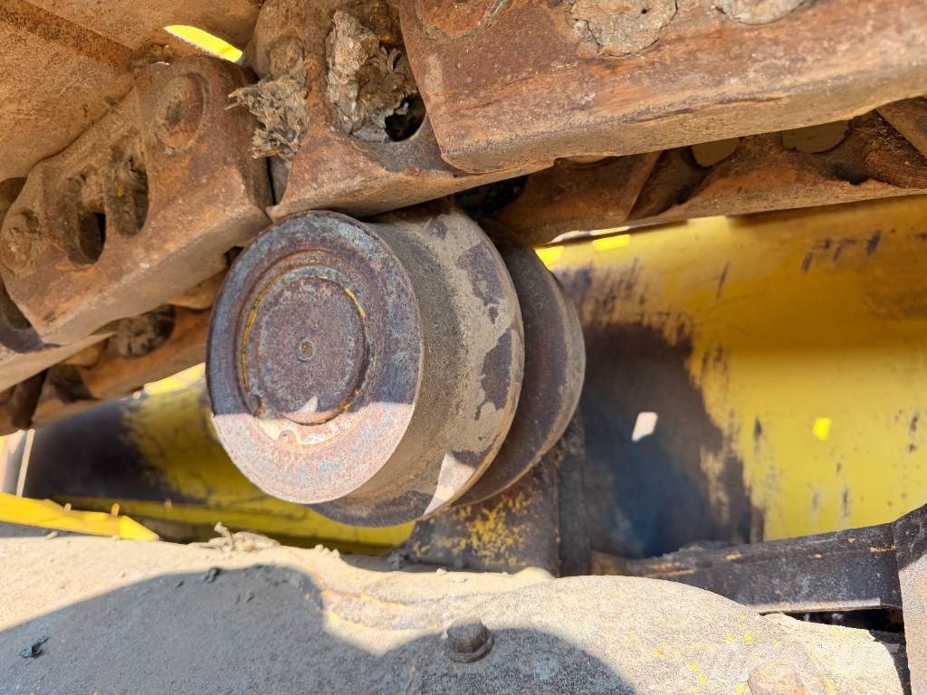 Komatsu D 65 PX-18 E0 Vikšriniai buldozeriai
