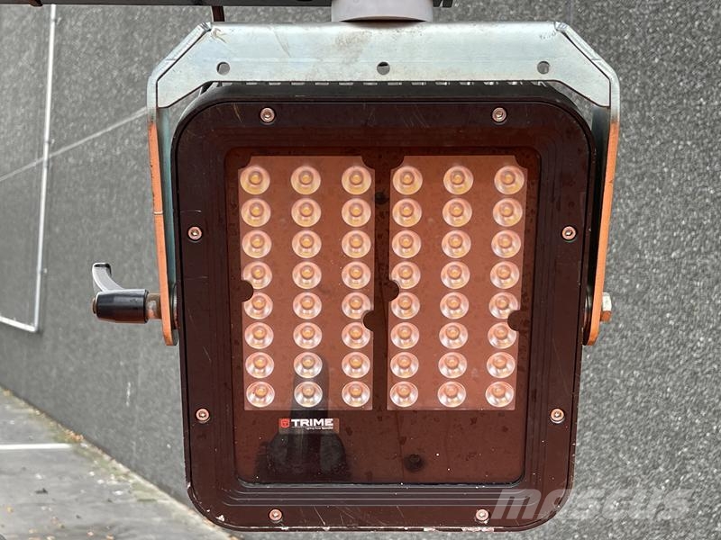 Tower Light VB 9 LED 照明燈