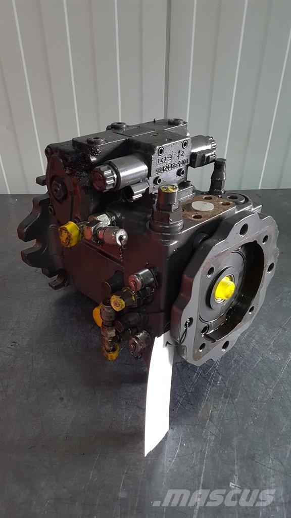 Volvo 15202437 - L50F - Drive pump/Fahrpumpe Hydraulics