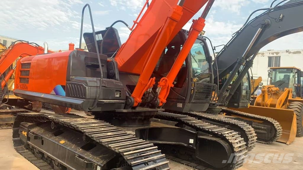 Hitachi Zaxis 350 H-5A Гусеничні екскаватори