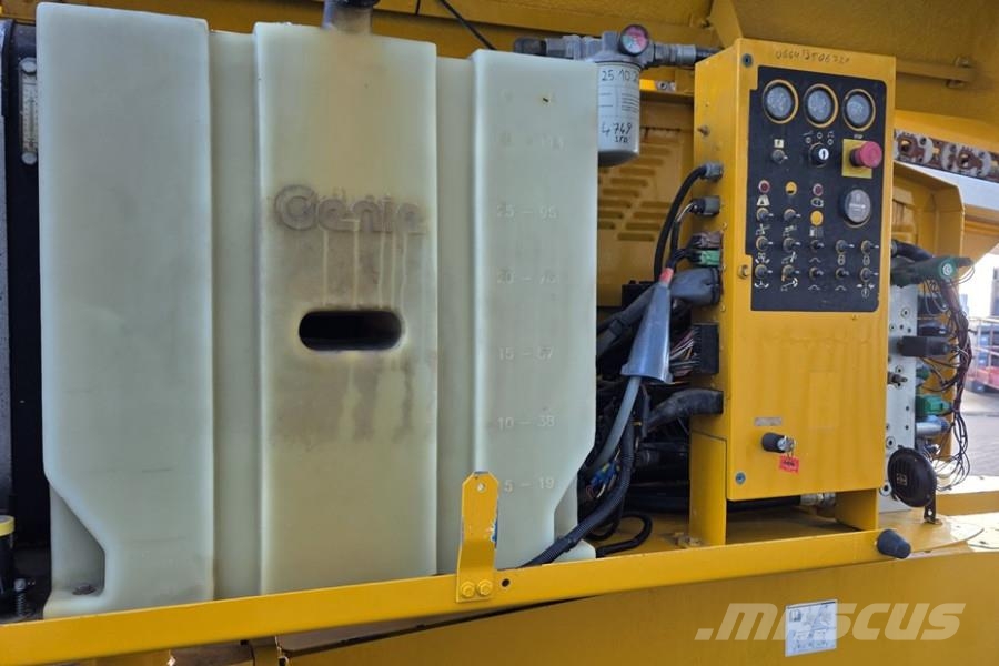 Genie S85 As-Is, Diesel, 4x4 Drive, 27.7m Working Height Teleskopske podizne platforme