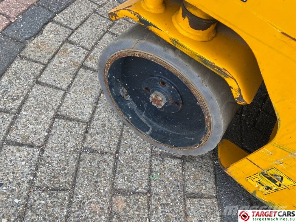 JCB S4550E Electric Scissor Work Lift 1580cm Nacelle ciseaux
