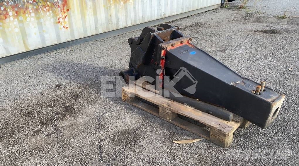 Montabert Brise Roche Hydraulique Escavadeiras de rodas
