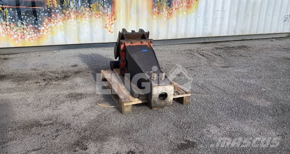 Montabert Brise Roche Hydraulique Escavadeiras de rodas