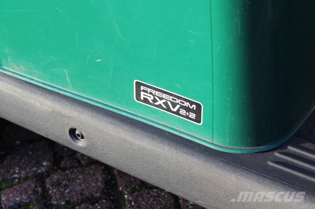 Ezgo Freedom RXV2+2 Komunālās mašīnas