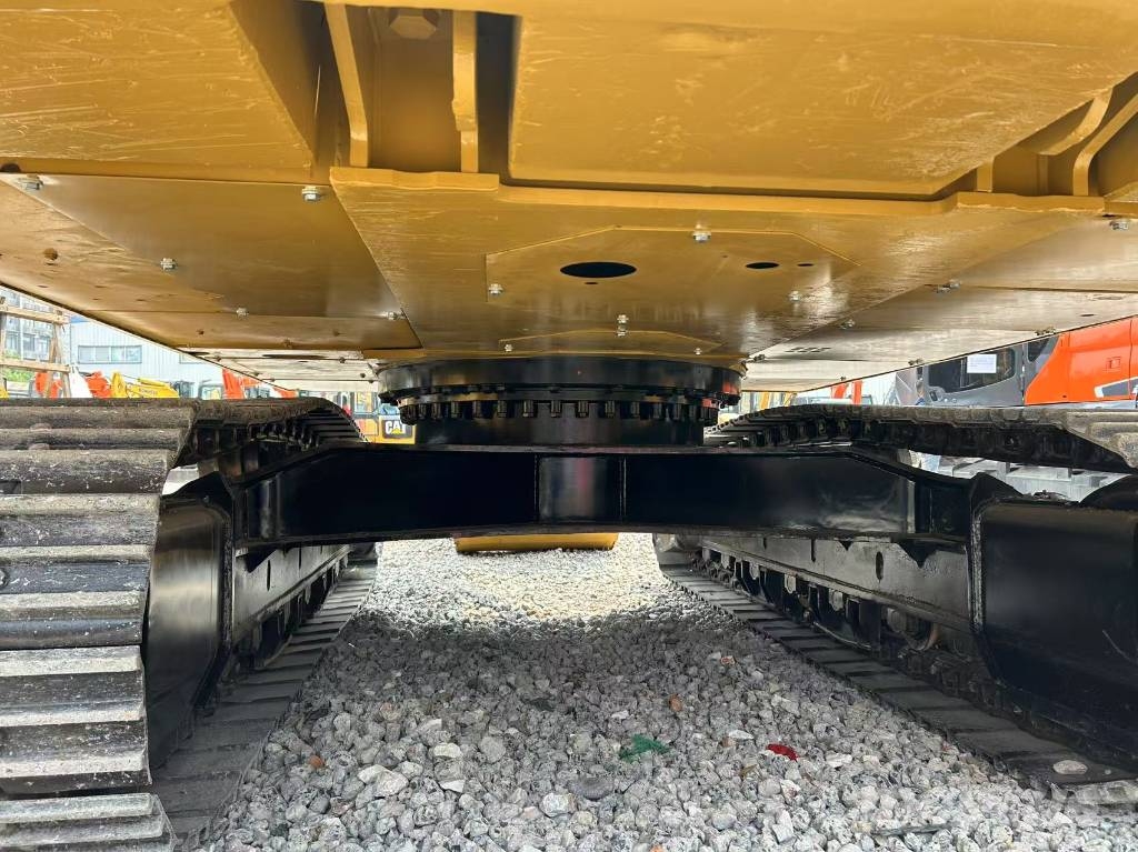 CAT 329D2L Materialumschlag
