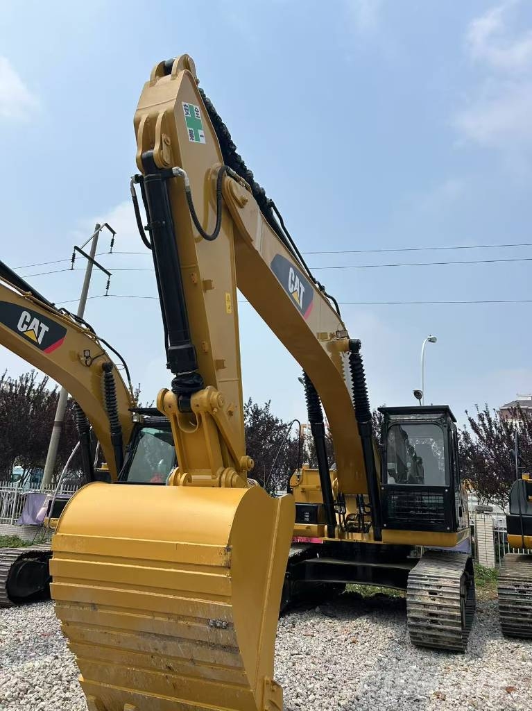CAT 329D2L Materialumschlag
