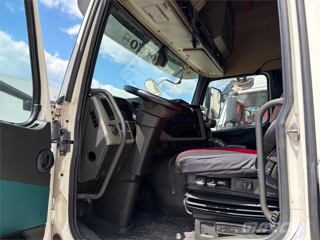 Volvo FM 460 6X2 + SCHWARZMULLER TPA 2/E Flatbed / Dropside trucks