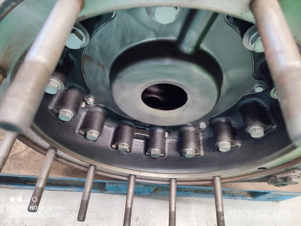 Steyr Differential 84371440 Steyr 6175 CVT Getriebe