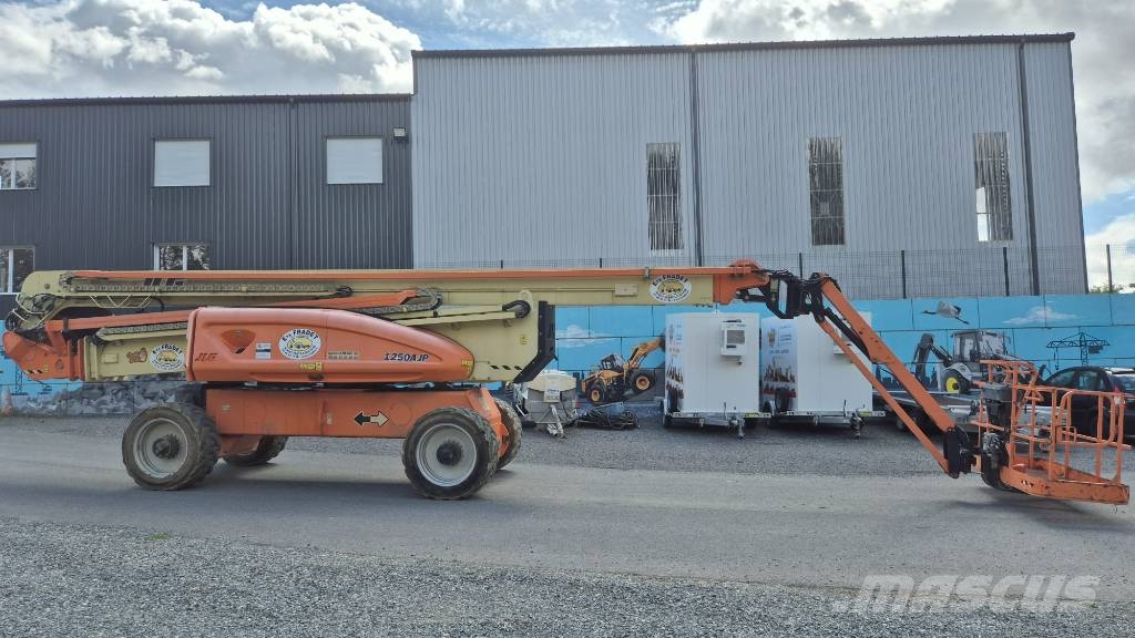 JLG 1250 AJP Knikarmhoogwerkers