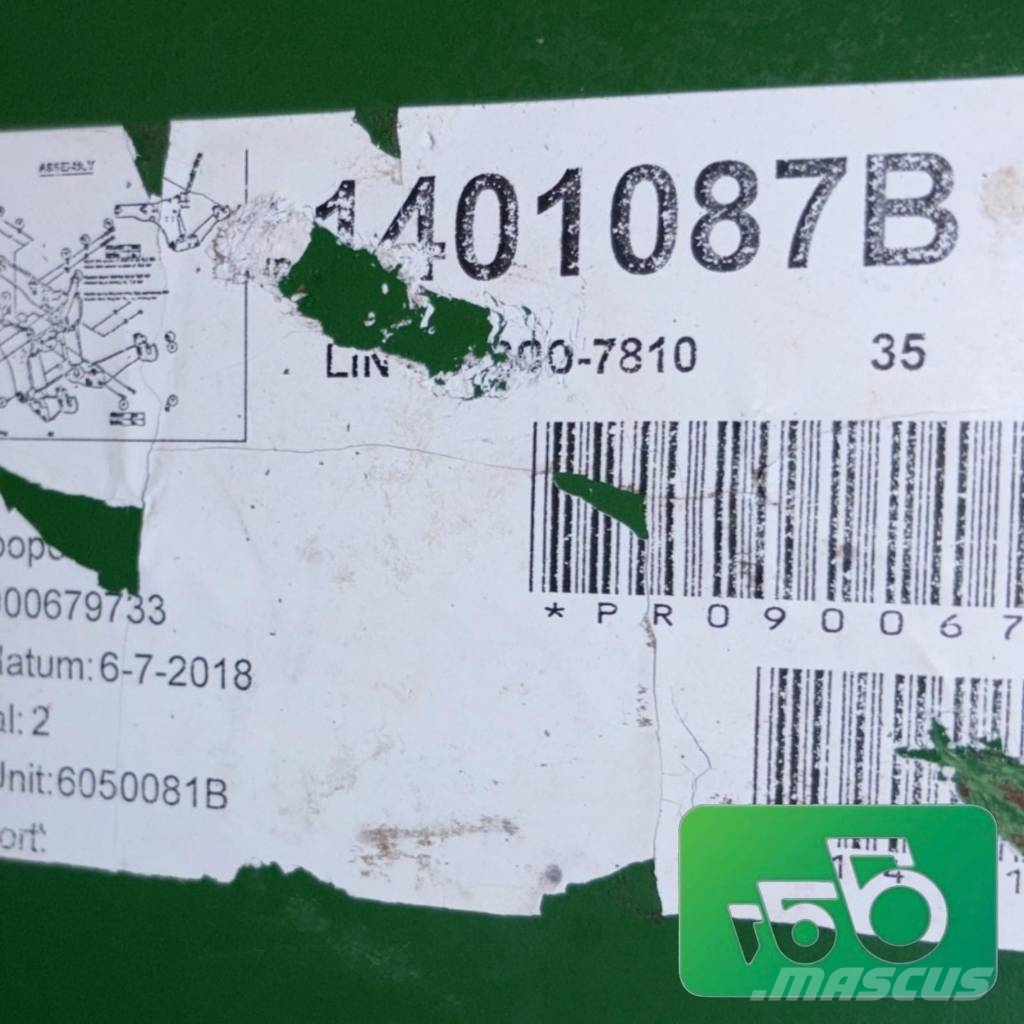 John Deere 7810 Front linkage Zuidberg 38048658 الشاسيه والتعليق