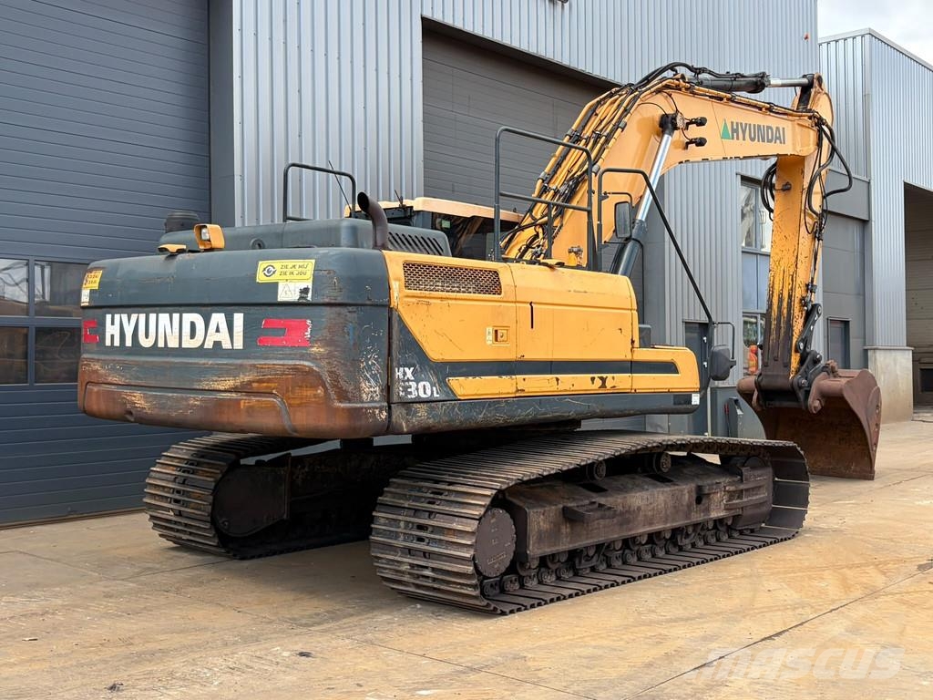Hyundai HX330 Excavatoare pe șenile