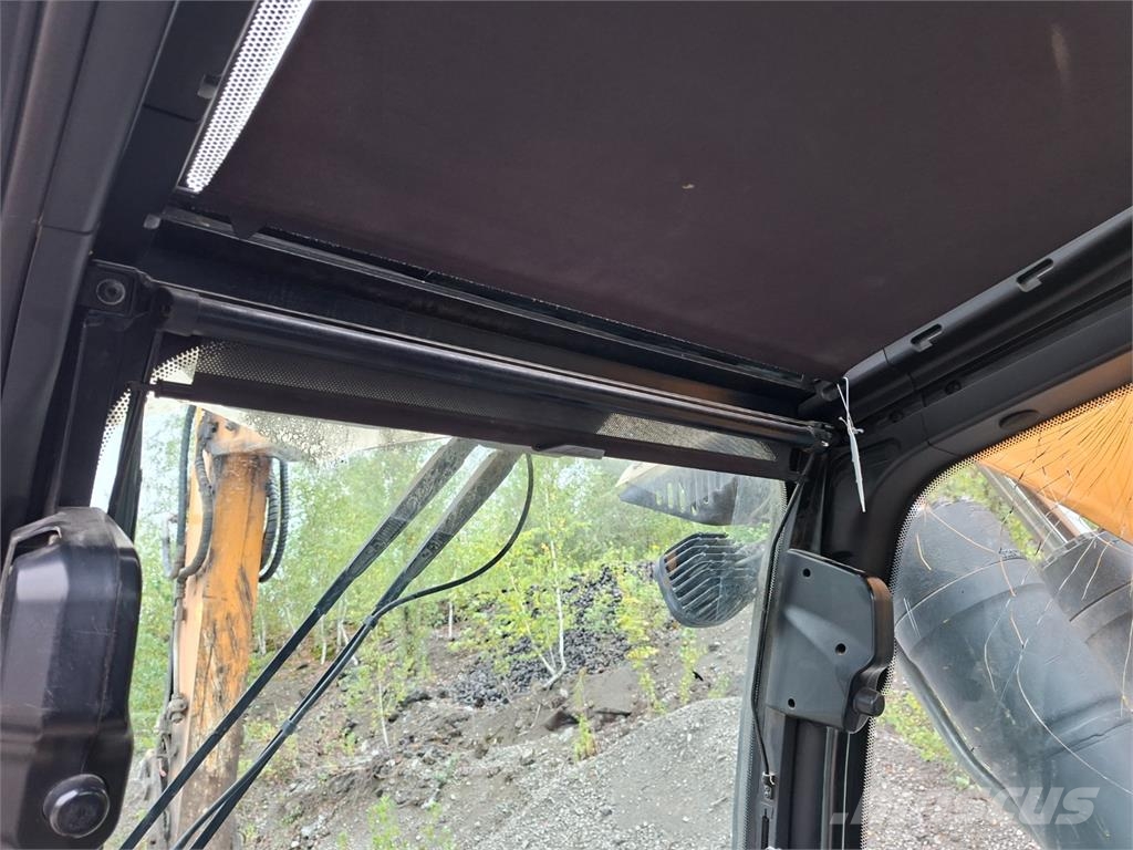 Liebherr R 926 LC Iné