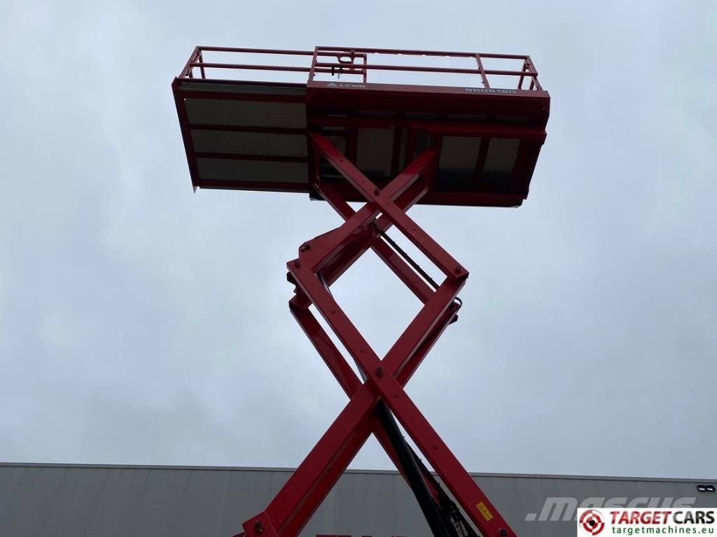 LGMG SR0818D Diesel 4x4 Scissor Work Lift 970cm Šķerveida pacēlāji