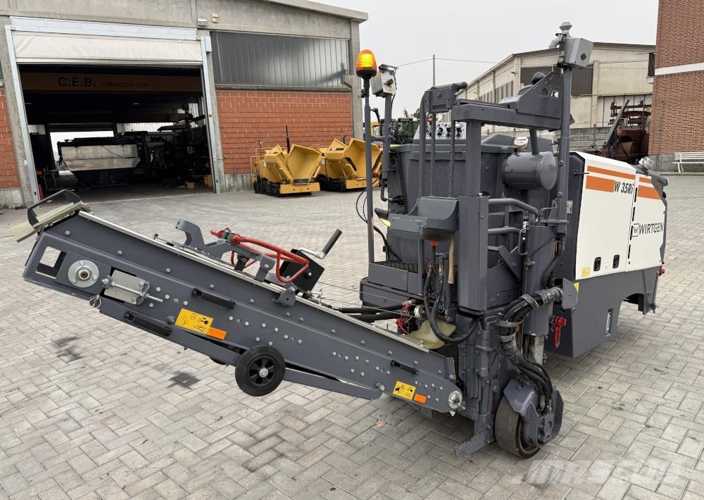 Wirtgen W 35 Ri Asfalt-koldfræsere