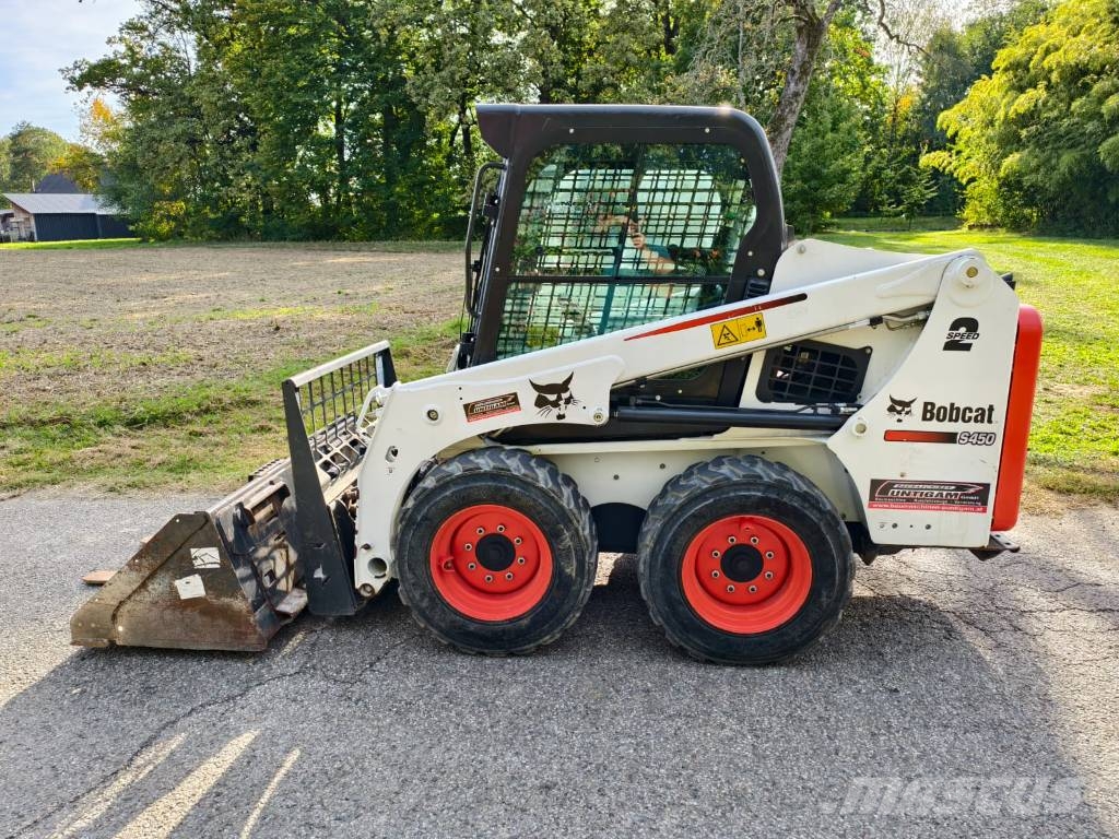 Bobcat S450 لوادر انزلاقية التوجيه