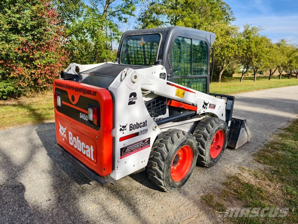 Bobcat S450 لوادر انزلاقية التوجيه