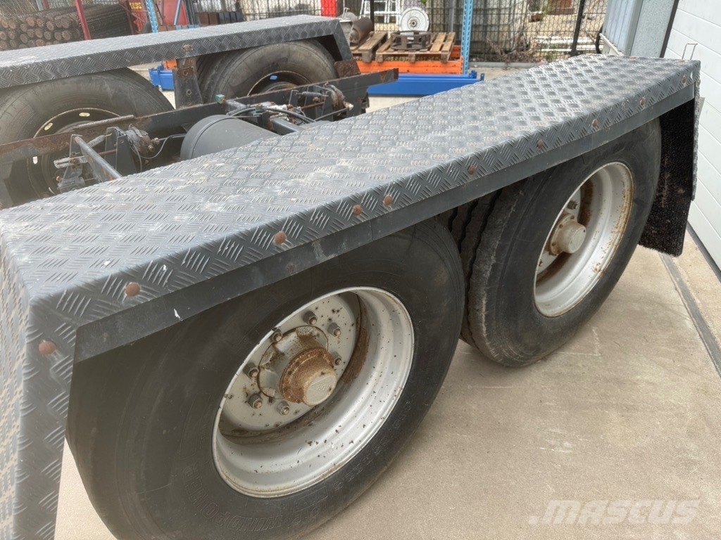 ADR axle unit ADR 16 T trailer axle unit 385/65 R2 Осі