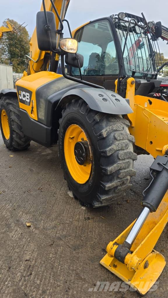 JCB 535-140 Telescopic handlers