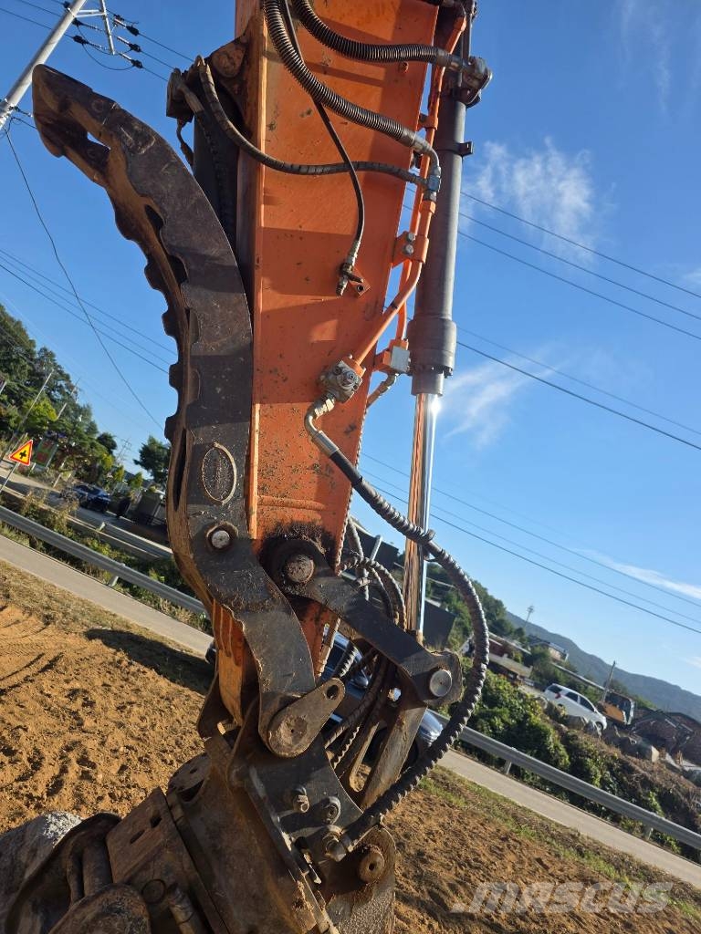 Doosan DX140W-5K Gumikerekes kotrók