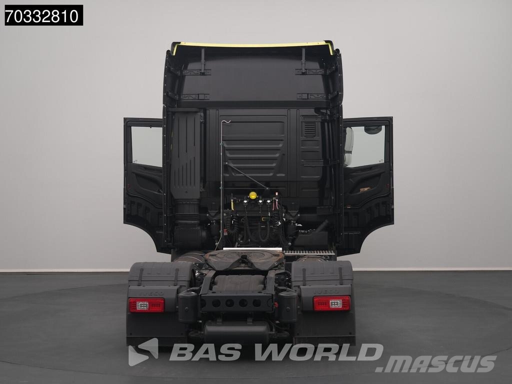 Iveco S-Way 460 4X2 Metallica Edition! LNG Full-Air 2xTa Sadulveokid