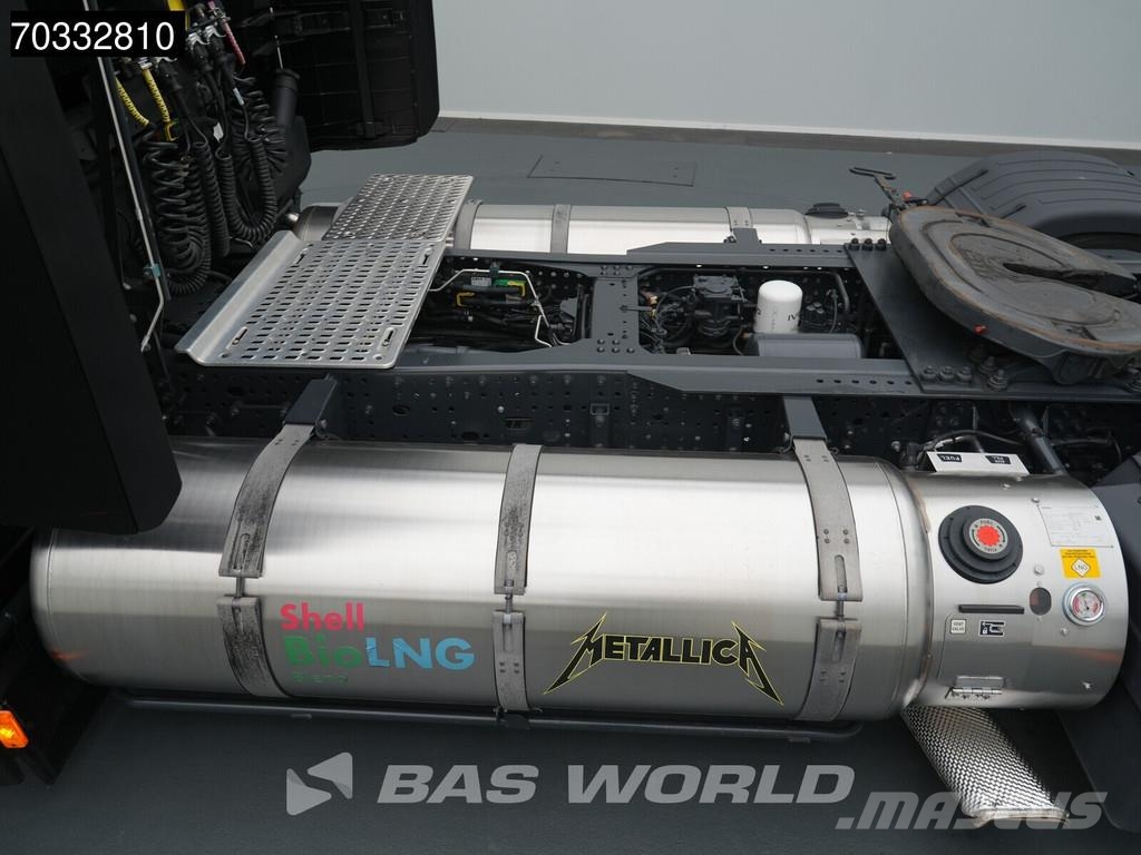 Iveco S-Way 460 4X2 Metallica Edition! LNG Full-Air 2xTa Sadulveokid