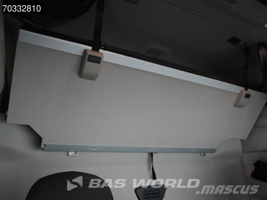 Iveco S-Way 460 4X2 Metallica Edition! LNG Full-Air 2xTa Sadulveokid