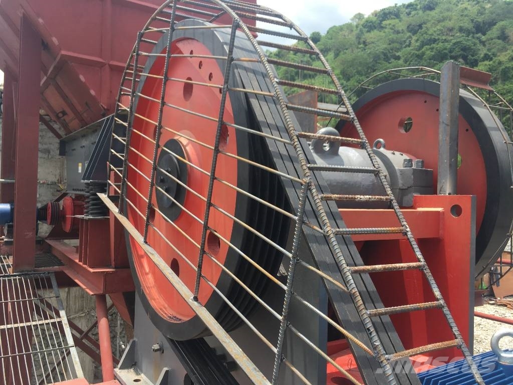Kinglink Primary Stone Jaw Crusher PE-600x900 Crushers