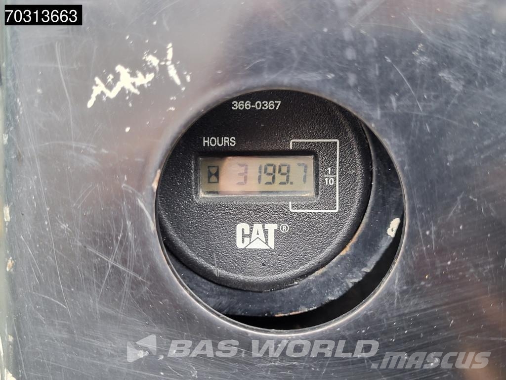CAT 305 E2 3 Cucharas Miniescavatori