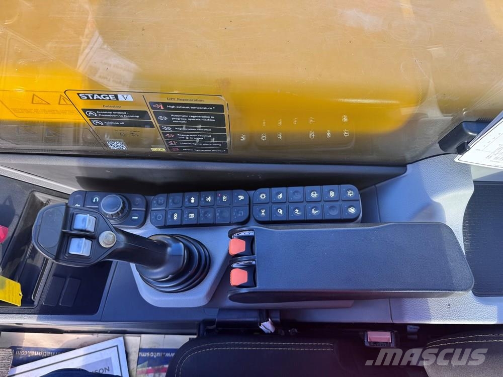 JCB 560-80 WASTEMASTER LOADALL مناولات متداخلة