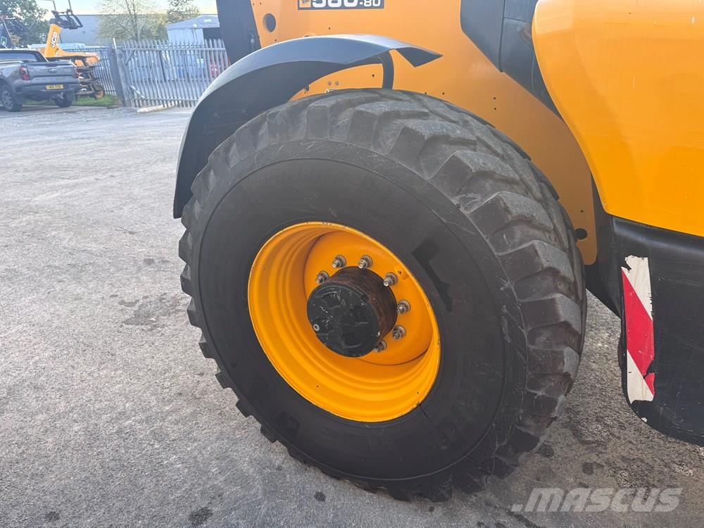 JCB 560-80 WASTEMASTER LOADALL مناولات متداخلة