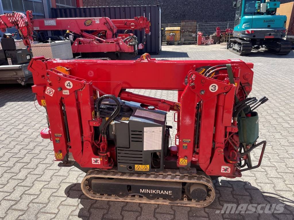 Unic URW-094, Gebrauchtgerät Grúas de oruga