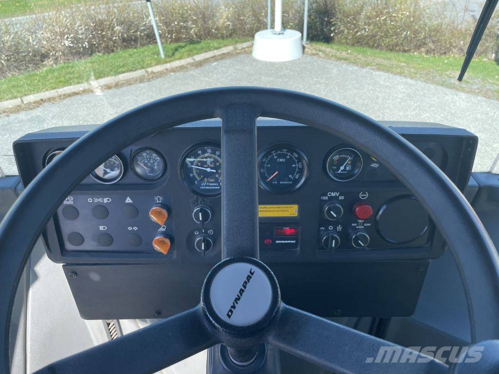 Dynapac CA 152 D ''SÅLD'' Walzenzüge