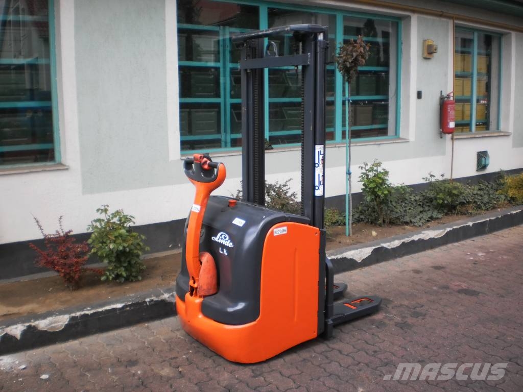 Linde L14 /372/ SHORT LEGS V-1052 OB Χειροκίνητα παλετοφόρα