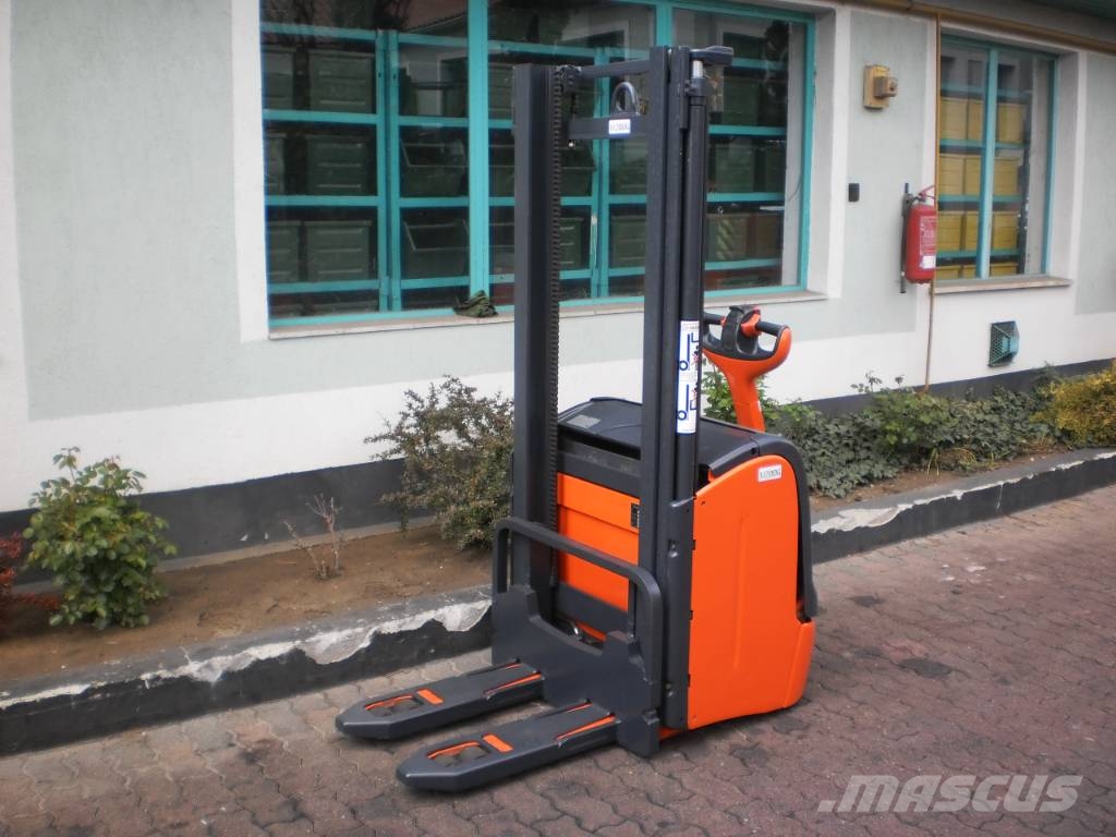 Linde L14 /372/ SHORT LEGS V-1052 OB Χειροκίνητα παλετοφόρα