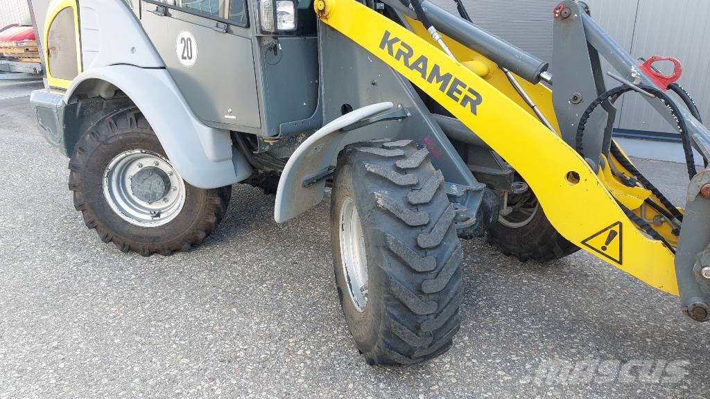 Kramer 5075 / 2x stock Wielladers