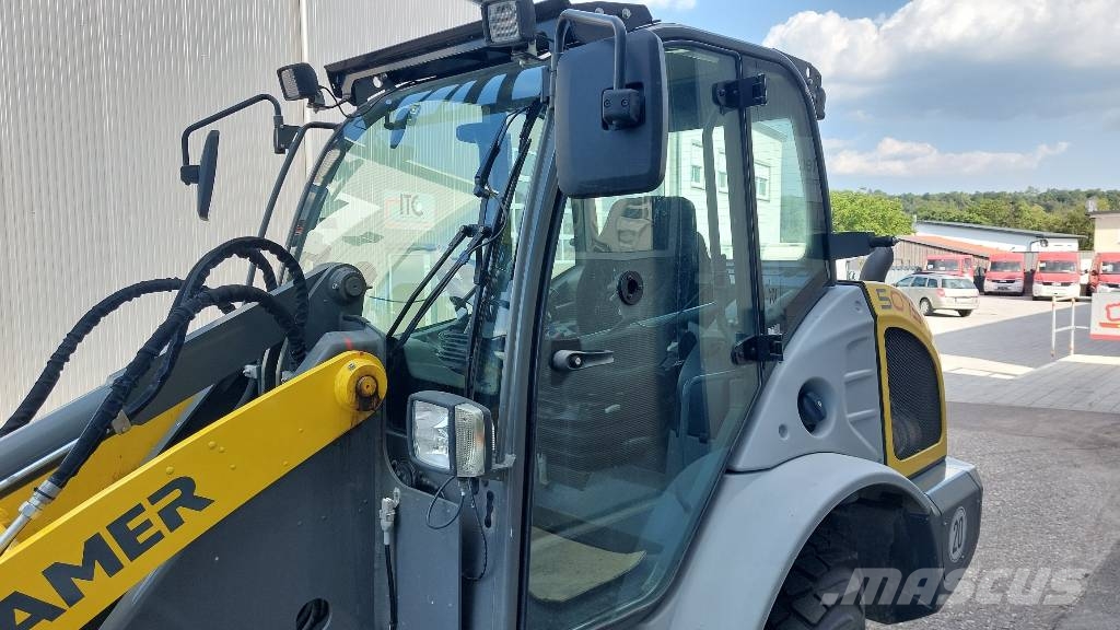 Kramer 5075 / 2x stock Wielladers