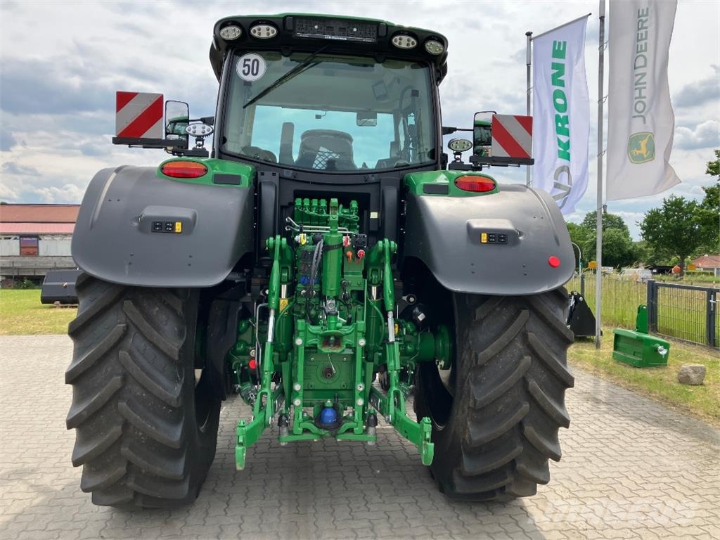 John Deere 6R 185 Tractors