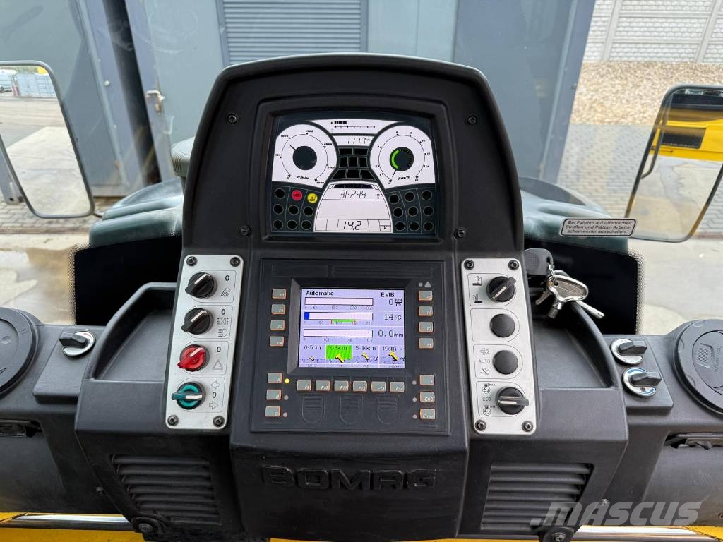 Bomag BW 154 A P-4 AM Twin drum rollers