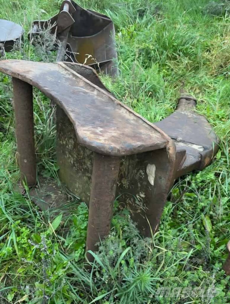 Tjälkrok S80 Scarifiers