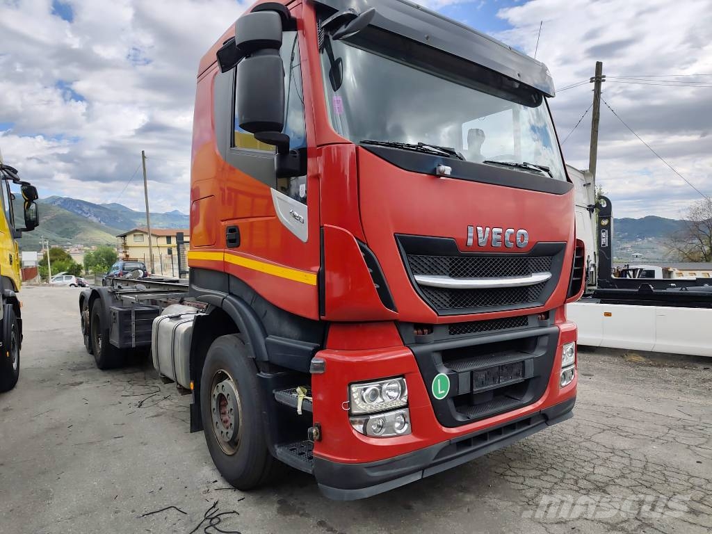 Iveco Stralis 260 S42 Camiones portacoches