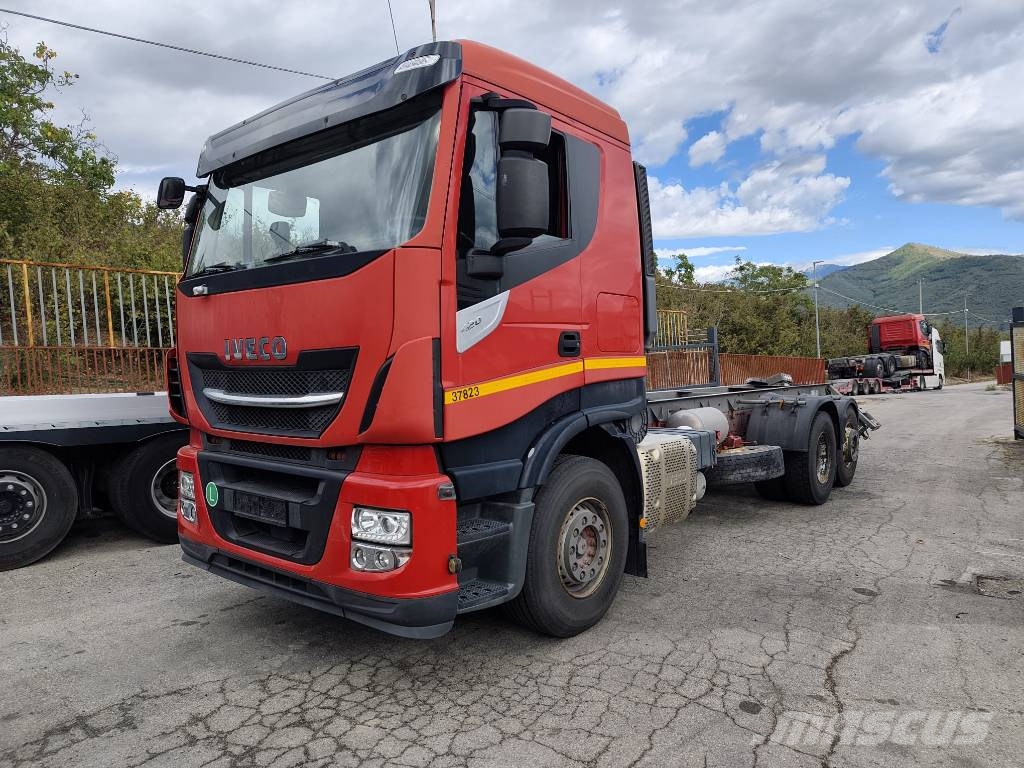 Iveco Stralis 260 S42 Camiones portacoches