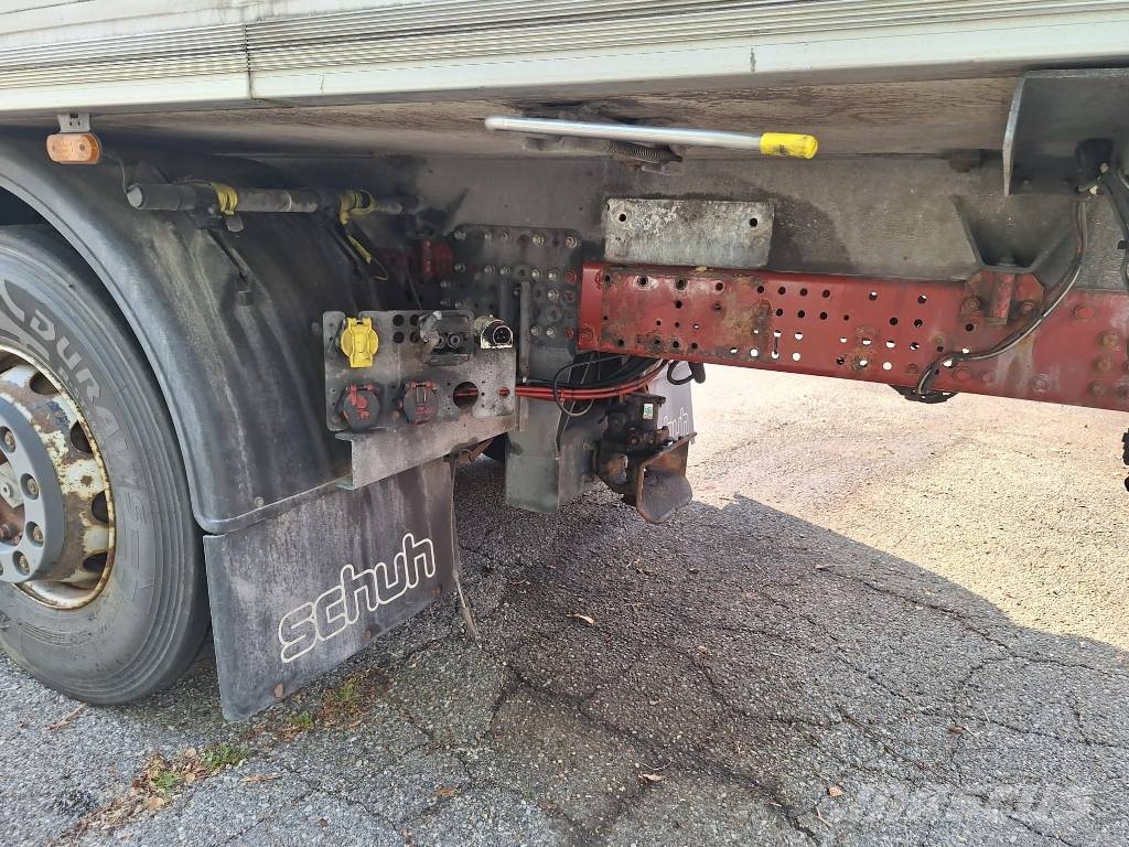 Iveco Stralis 260 S42 Camiones portavehículos